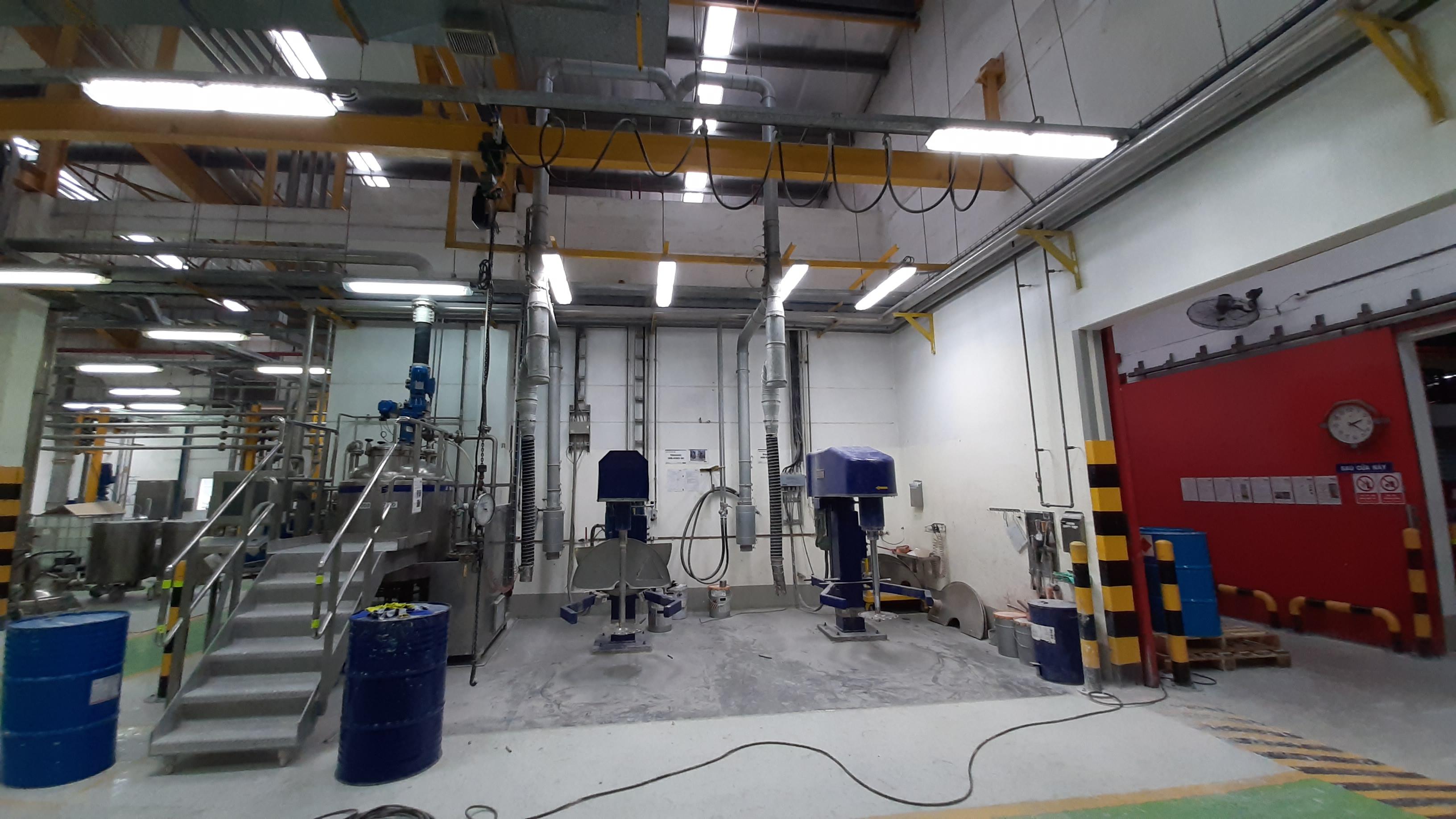 Đèn chống cháy nổ Eaton 7