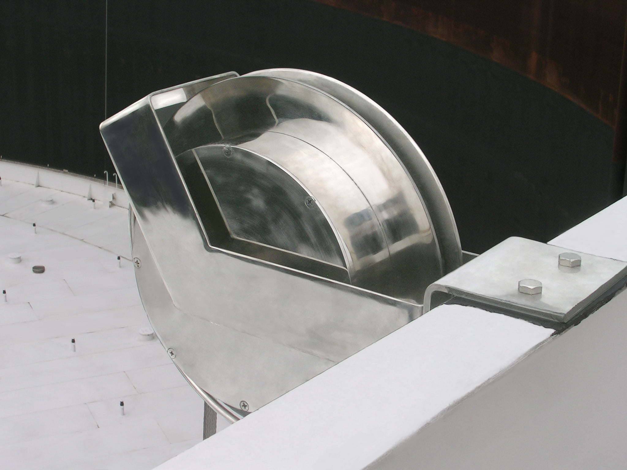 VTL LYTECH’s Retractable Bypass Conductor (RBC)