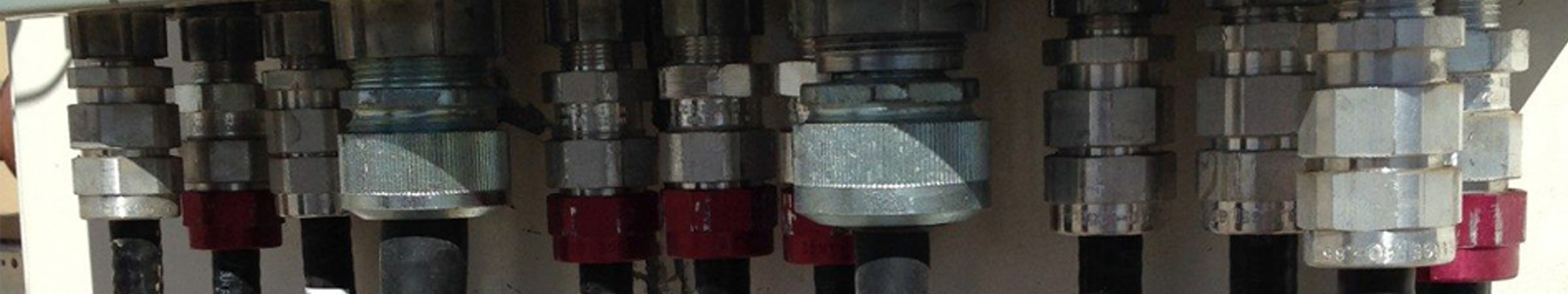 Ốc siếc cáp chống cháy nổ Eaton Capri ADE-6FC